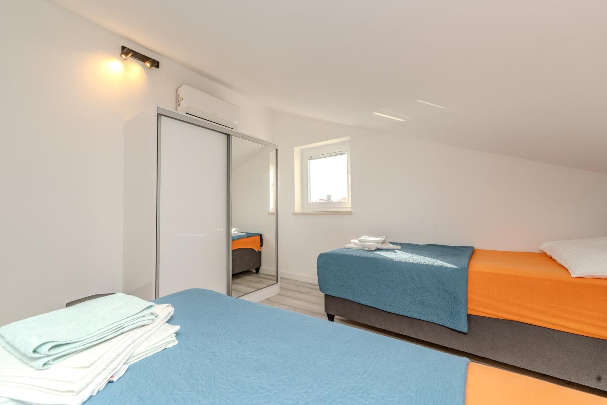 Apartament Dali Ii *