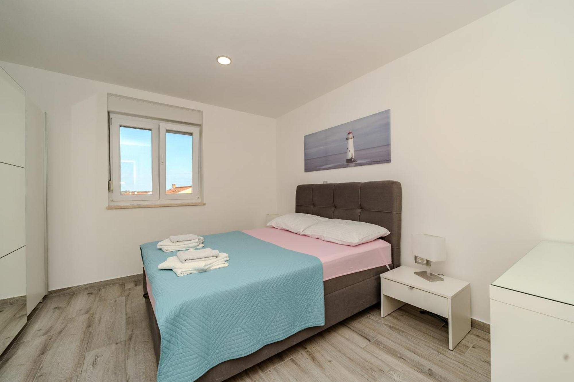 Dali Ii Apartament Novalja